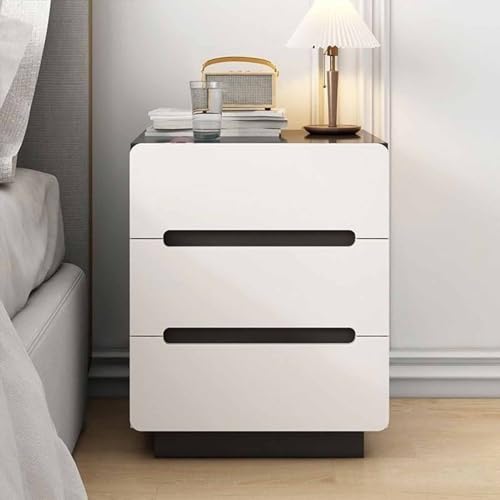 Table de chevet moderne blanche pour optimiser l'espace d'une petite chambre