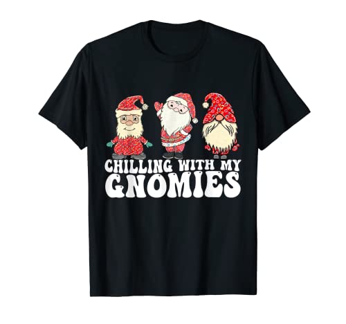 Chilling With My Gnomies - Gnomos de Navidad a cuadros Camiseta
