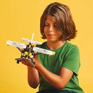 Amazon.co.jp - レゴ® テクニック 小型プロペラ機 42198