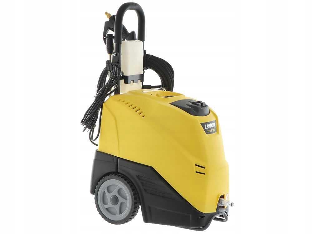 Lavor Limpiador de Alta Presión Agua Caliente y Fría XTR-R 1107, Temperatura Agua 80°C, Potencia 135 Bar máximo, caudal 450 l/h máximo, Motor 2100 Watt