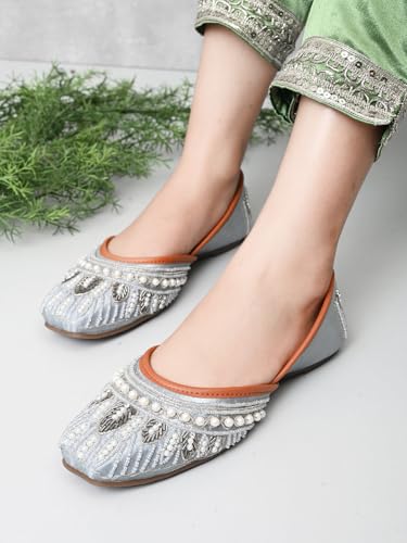 Image of XE Looks Jutti | Handcrafted Ethnic Punjabi Jutties with Intricate Bead & Sequin Embellishments | Comfortable & Stylish Footwear For Girls & Women