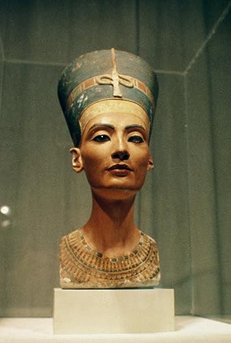 Affiche Néfertiti toile de face 60x90cm pour une décoration de salon élégante
