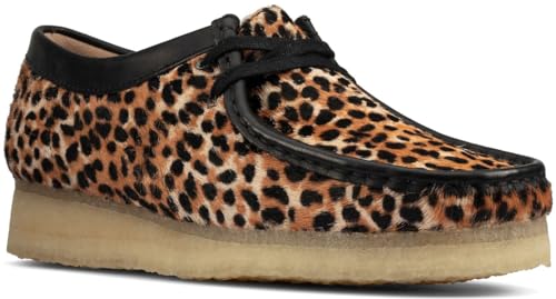 Image of Clarks Women's Wallabee Boot