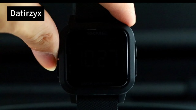 Amazon | Datirzyx（ダティアシー）見やすいデジタル腕時計 メンズ