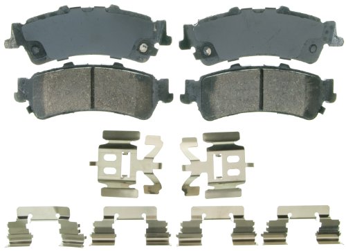 Wagner QS ZD792A Disc Brake Pad Set, Chamfered Edges for Smooth, Quiet Stops, Fits 1999–2002 Chevrolet Silverado 1500