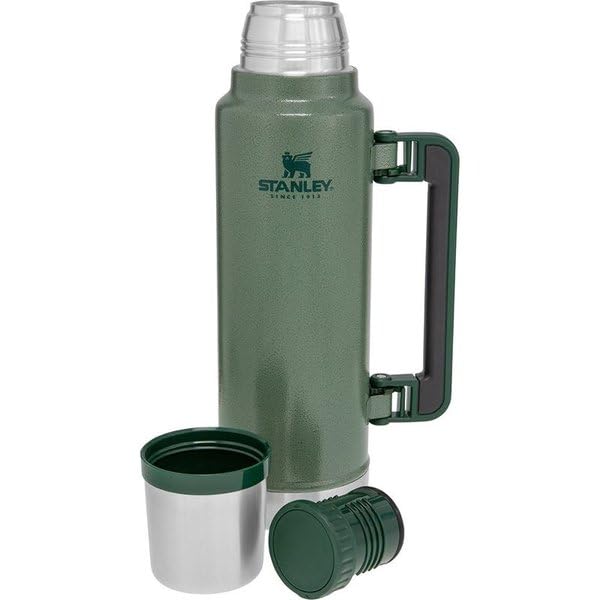 Amazon｜スタンレー(Stanley) クラシック 真空ボトル 1.4L Legendary