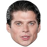 Lewis Cope (Dark Hair) Big Head. Máscara más Grande Que la Vida.