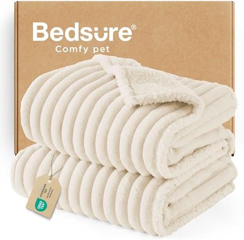 Bedsure Waterproof Dog Blankets for Large Dogs - Soft Pet Cat Bla...