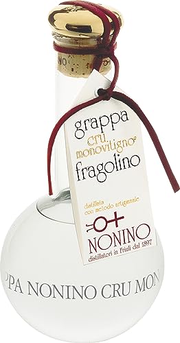 Distillerie Nonino, Grappa Nonino Cru Monovitigno Fragolino, imbottigliamento manuale in ampolle soffiate a mano volante da 500 ml Distillerie Nonino, Grappa Nonino Cru Monovitigno Fragolino, imbottigliamento manuale in ampolle soffiate a mano volante da 500 ml