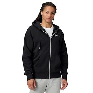 Nike Men’s Sportswear Club