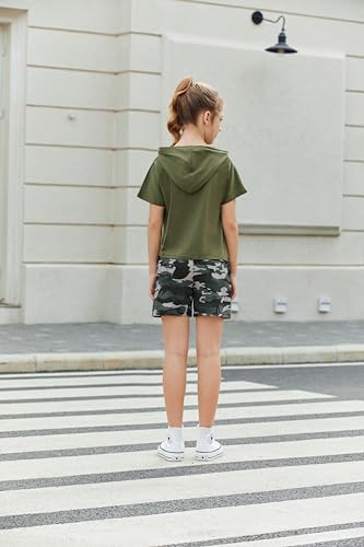 Image of Girls Summer Outfits Kids Hooded-Shirts and Elastic Waist Shorts Sets | short sleeve drop shoulder hooded shirt and shorts with two pockets tie dye leopard letter