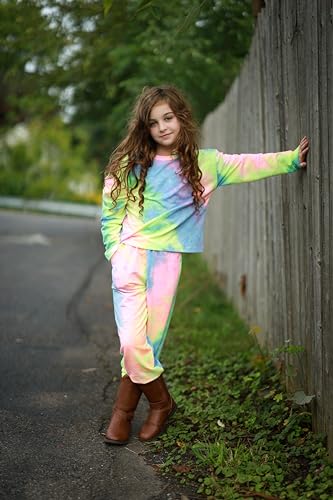 Arshiner Girls Tie Dye Outfits Sweatsuits Set Cute Pullover Hoodies Sweatshirts Jogger Sweatpants Outfit3