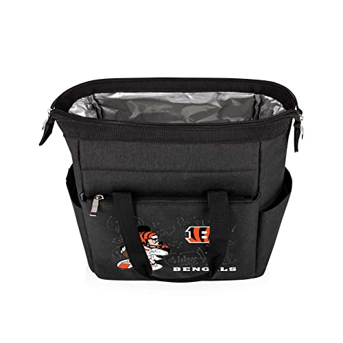 Image of PICNIC TIME NFL Mickey Mouse On The Go Lunch Bag - Soft Cooler Lunch Box - Insulated Lunch Bag, (Black)