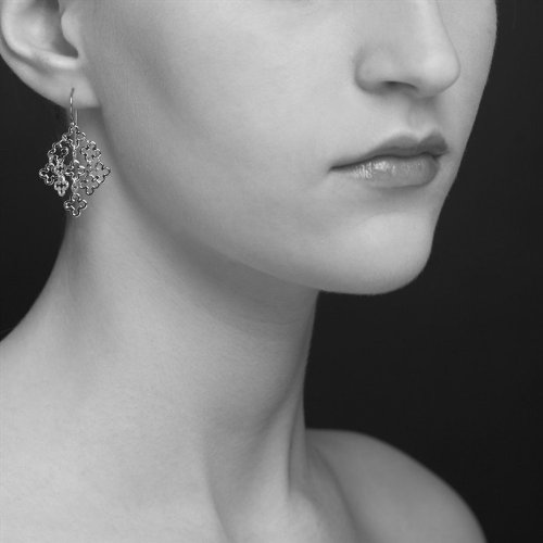 Dinny Hall E182-SS