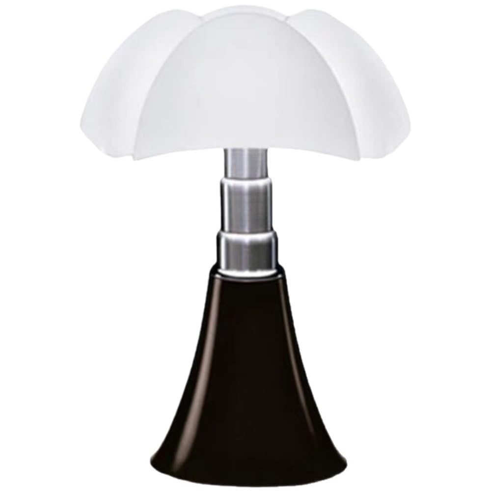 Lampada da tavolo di metà secolo, luce ambientale moderna sul | Metà del secolo, design italiano, base in metallo, luce ambientale, arredamento della