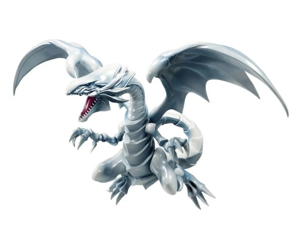 Amazon.co.jp: 青眼の白龍 フィギュア ブルーアイズホワイト