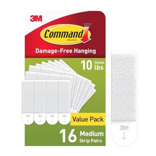 3M Command Medium Picture Hanging Strips, Holds 5kg, Damage free, Heavy Duty, Holds Strongly, Adhesive hooks for wall, Multi-surface, hooks for hanging (White, 32 strips), Foam