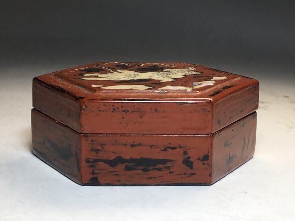 茶道具　根来塗　香合　蓋物　C　7331 Amazon.co.jp: 茶道具 根来塗 香合 蓋物 C 7331 : ホーム＆キッチン