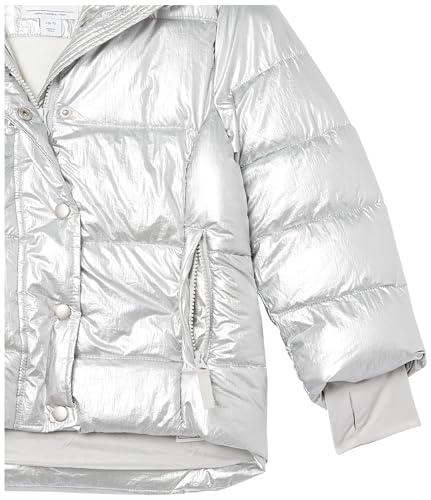 Image of Amazon Essentials Girls and Toddlers' Heavyweight Hooded Puffer Coat, Water-Resistant