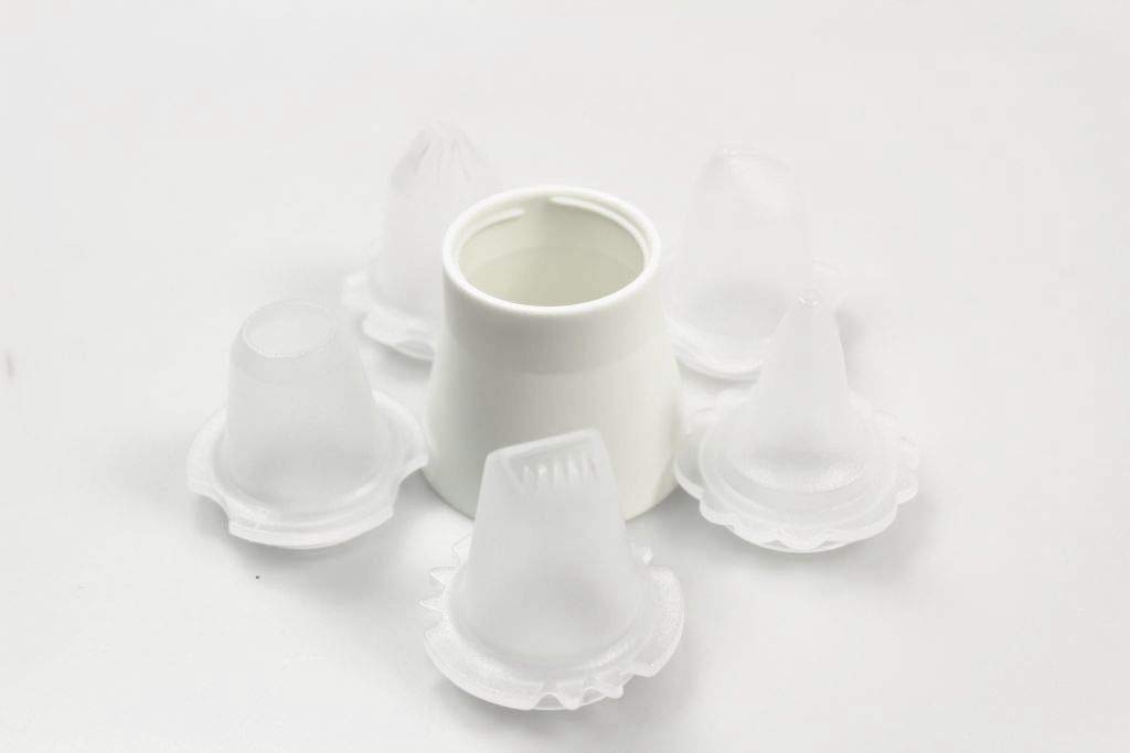 Tupperware Baking Cake Magic XXL 1 Litre White 5 Nozzles Dresser Set
