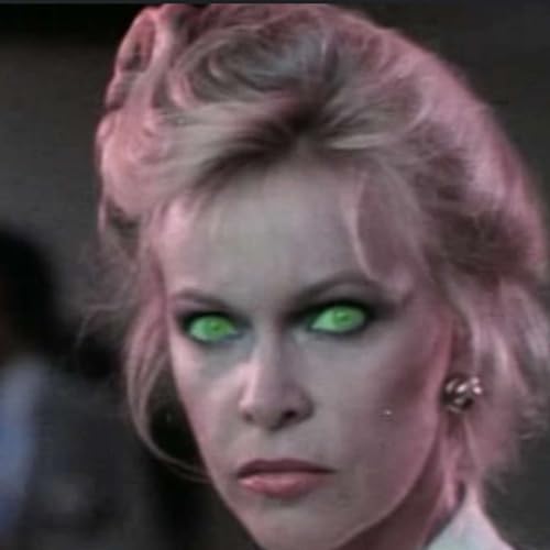 MAUSOLEUM Podcast Por  arte de portada