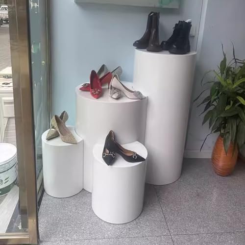 Socle blanc pour présentation de vêtements et de sacs
