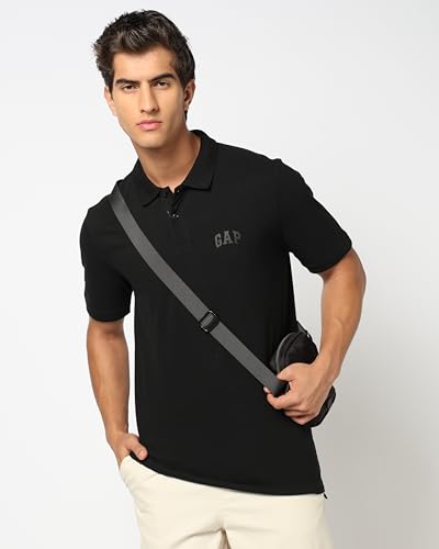 Image of Gap Men Solid Slim Fit Polo Neck Short Sleeves T-Shirt
