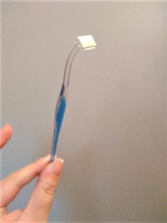 Amazon.co.jp: まゆ専用カミソリ超小型刃 T型 2518 : ビューティー