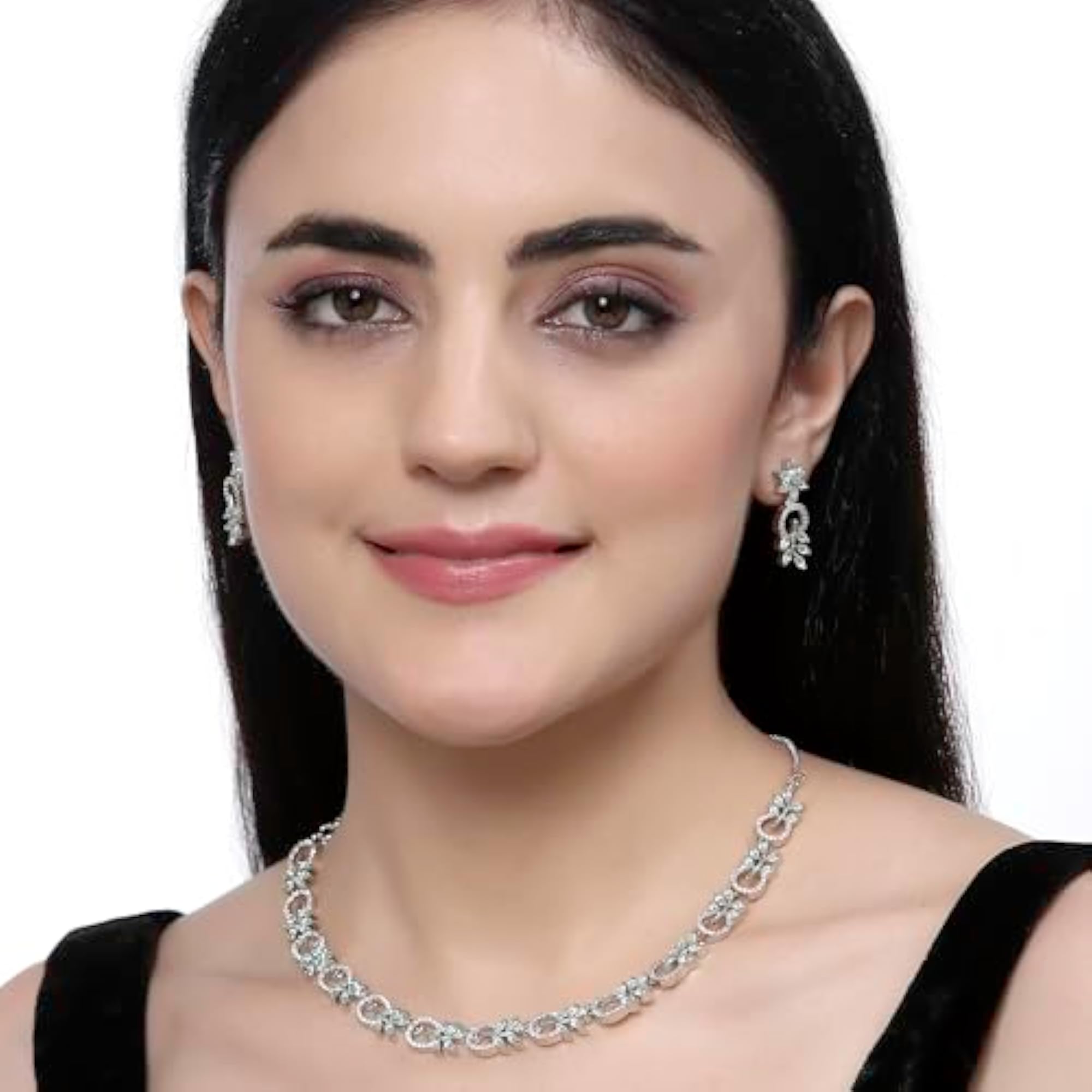 Rhodium-Plated Leaf & Circular Necklace With Earrings Set
