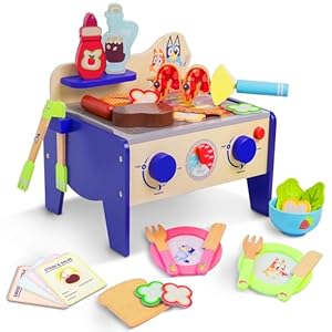 Bluey – Picnic Basket Set – 30-Piece Wooden Roleplay Toy for Kids with Carry Case, Cutlery & Pretend Food – Made from FSC-Certified Materials – Creative & Engaging Play Kit (BBQ & Salad Set)