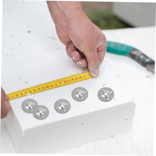 Kit d'installation de panneaux de mousse pour optimiser l'acoustique