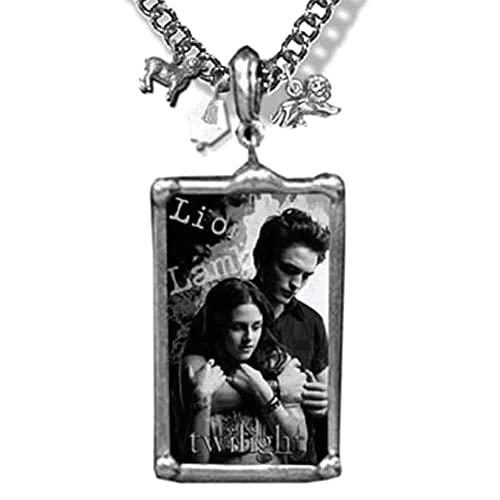 NECA Twilight Necklace/Image Charm Ed & Bella