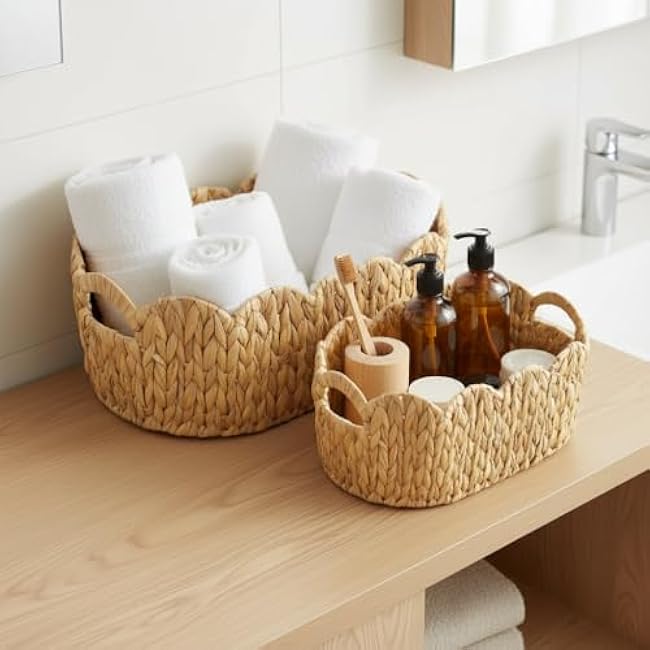 Scalloped Basket,Water Hyacinth Basket for Organizing and Decor,Hand-Woven Rattan Baskets with Built-In Handles for Living Room,Bedroom,Laundry,2 Pack