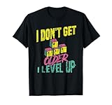 Si vous êtes un fan de jeux en ligne, amateur d'action, de course, de sports, de simulation et de jeux de rôle, alors obtenez ce t-shirt de jeu parfait. Superbe design pour les joueurs vidéo qui aiment jouer à des jeux en utilisant un PC et un clavier de jeu.