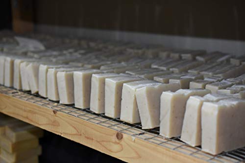 Rasierseife aus Olivenöl und Kamille - 6