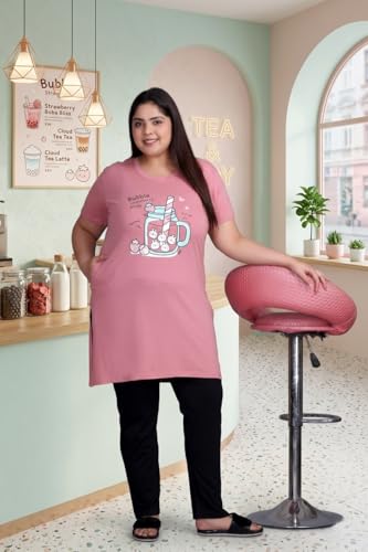 Image of In Love Women's Plus Size Printed Cotton Long-Line T-Shirt with Pocket