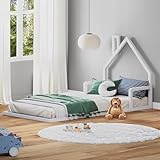 Ce lit simple est fabriqué en pin massif et recouvert d une lasure de coloris blanc, où la madrure du bois reste visible