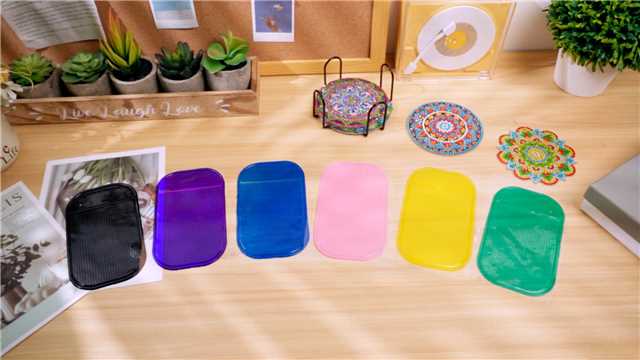 Blulu 6 Pieces Diamond Art Painting Accessories Anti-Slip Tools Sticky Mat Diamond Painting Trays Sticky Gel Pad Universal Mount Holder 5.6 x 3.3 Inch for Adults Art Supplies(Colorful Color Style)