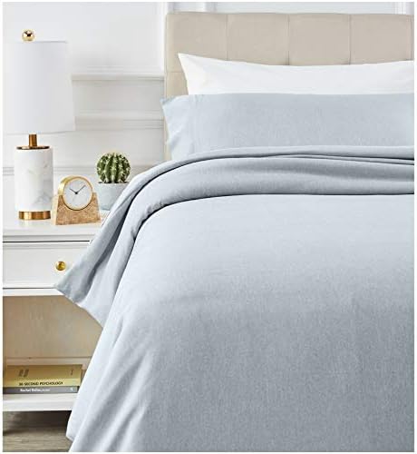 Amazon Basics Chambray Duvet Cover Set - 220 x 250 cm / 50 x 80 cm x 2, Soft Grey