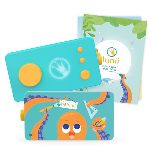 Lunii - Mon Coffret thématique Apprendre en s'amusant - Ma Fabrique à Histoires + 4 Livres Audio au Choix + Un carnet d'activités, dès 3 à 8 Ans - Conteuse fabriquée en France