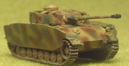 Amazon | ドイツ 4号傾斜車体 1/144 塗装済み完成品 German Pz.Kpfw