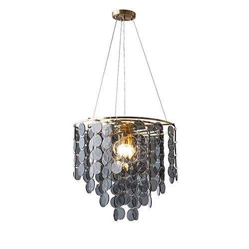Suspension design 6 lampes pour illuminer une table de salle à manger