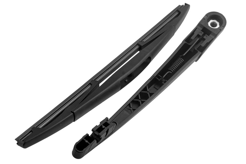 Brazo limpiaparabrisas trasero para sustituir escobilla gastada en Peugeot 4007 de 2007
