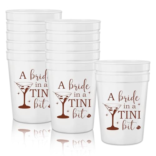 ZCXVC 12PCS A Bride in a Tini Bit Cups 16oz Bachelorette Party Cups Martini Themed Bridal Shower Party Decoration Supplies