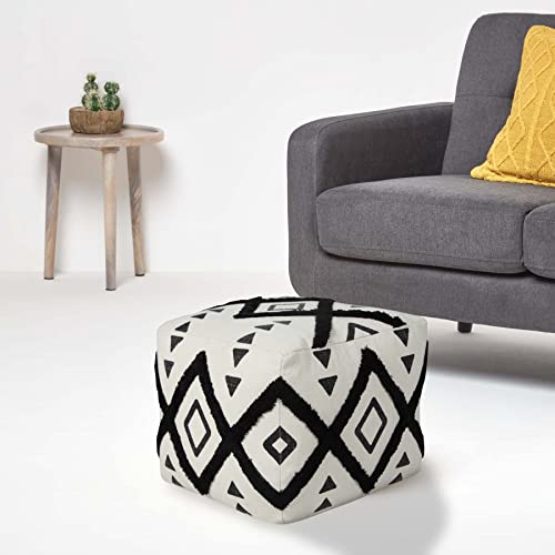 Trade AM Ox Bay White/Black Diamond Pouf