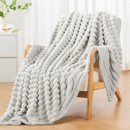 RUIKASI Kuscheldecke Flauschig Decke Light Beige - 150x200cm Fleecedecke Sofadecke Couchdecke für Wohnzimmer Deko Tagesdecke Blanket, Weiche Wolldecke Warme Korddecke als Wohn- & K