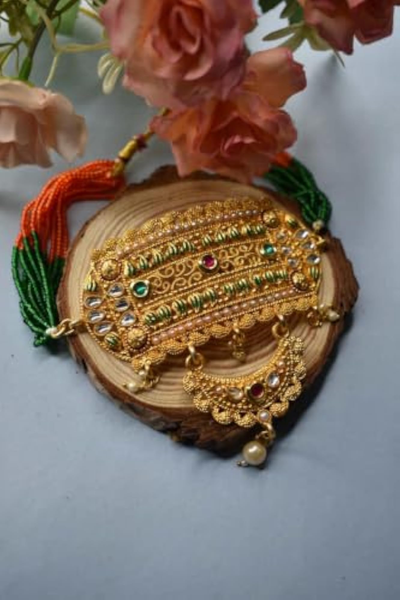 Gold Plated White Kundan Studded Jewellery Set with Necklace & Earrings