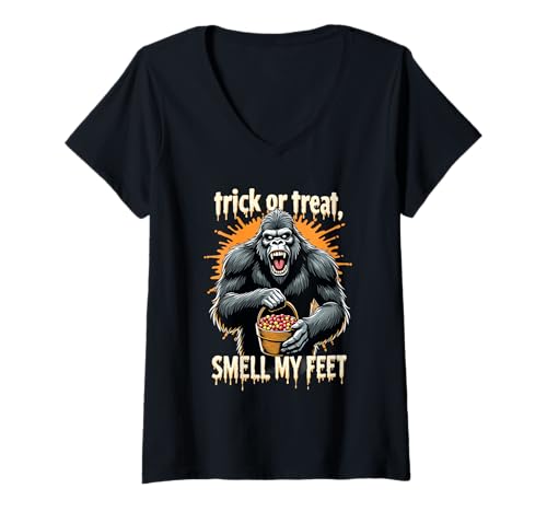 Mujer Bigfoot Trick or Treat Smell My Feet Funny espeluznante Halloween Camiseta Cuello V