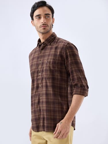 Image of Parx Men Slim Fit Checks Pattern Pure Cotton Semi Cutaway Collar Full Sleeve Casual Shirt