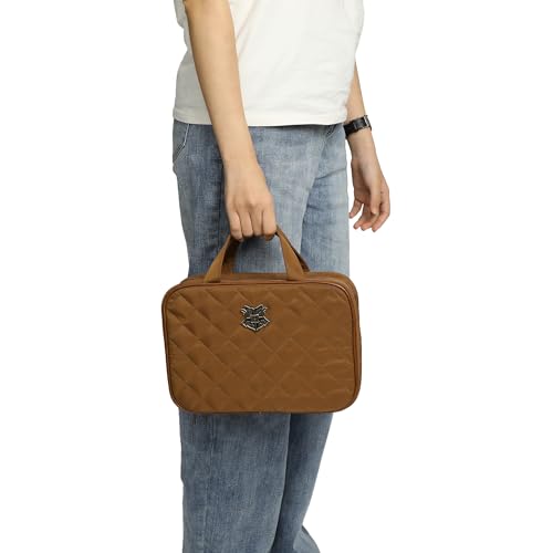 Bioworld Harry Potter Hogwarts Quilted Hanging Adult Toiletry Bag4